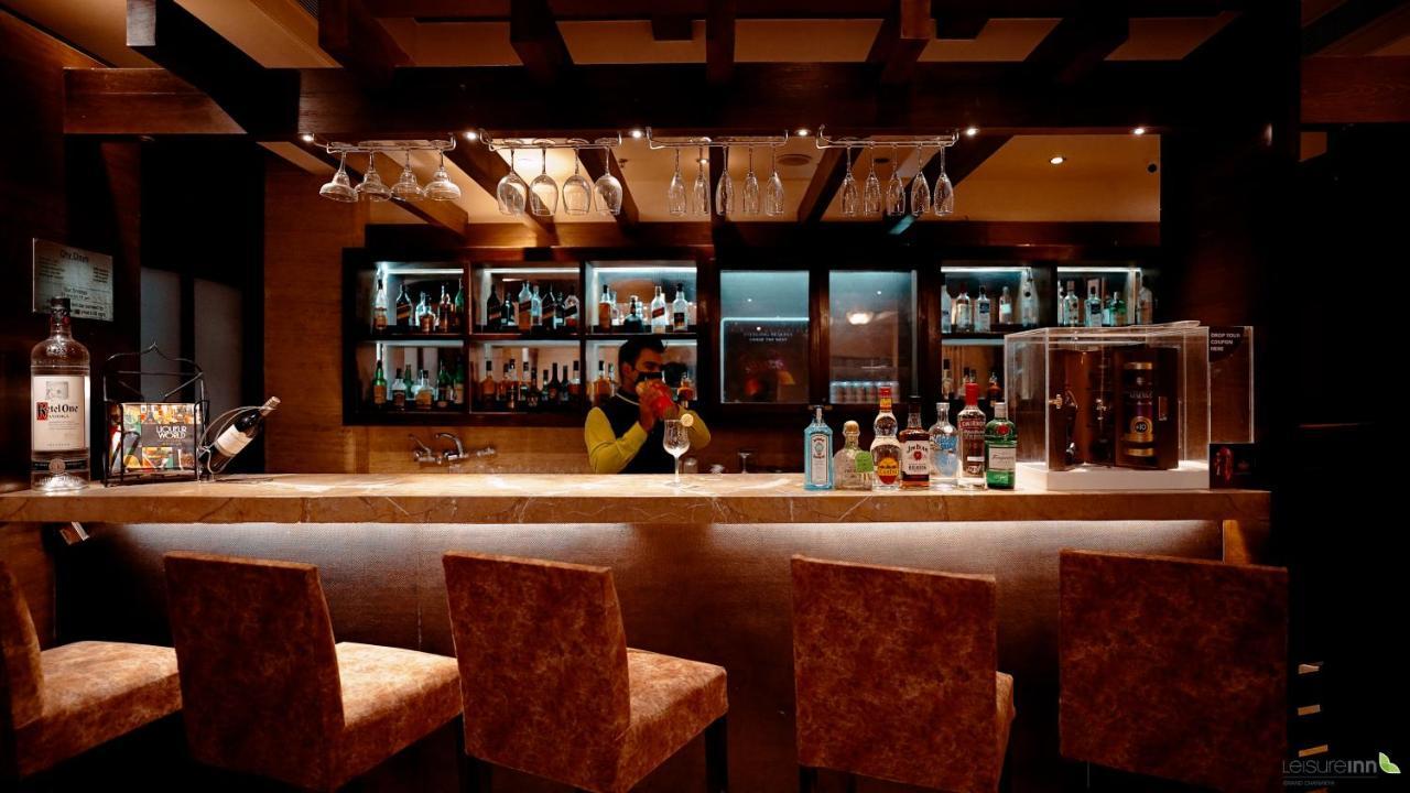 Leisure Inn Grand Chanakya Dźajpur Zewnętrze zdjęcie