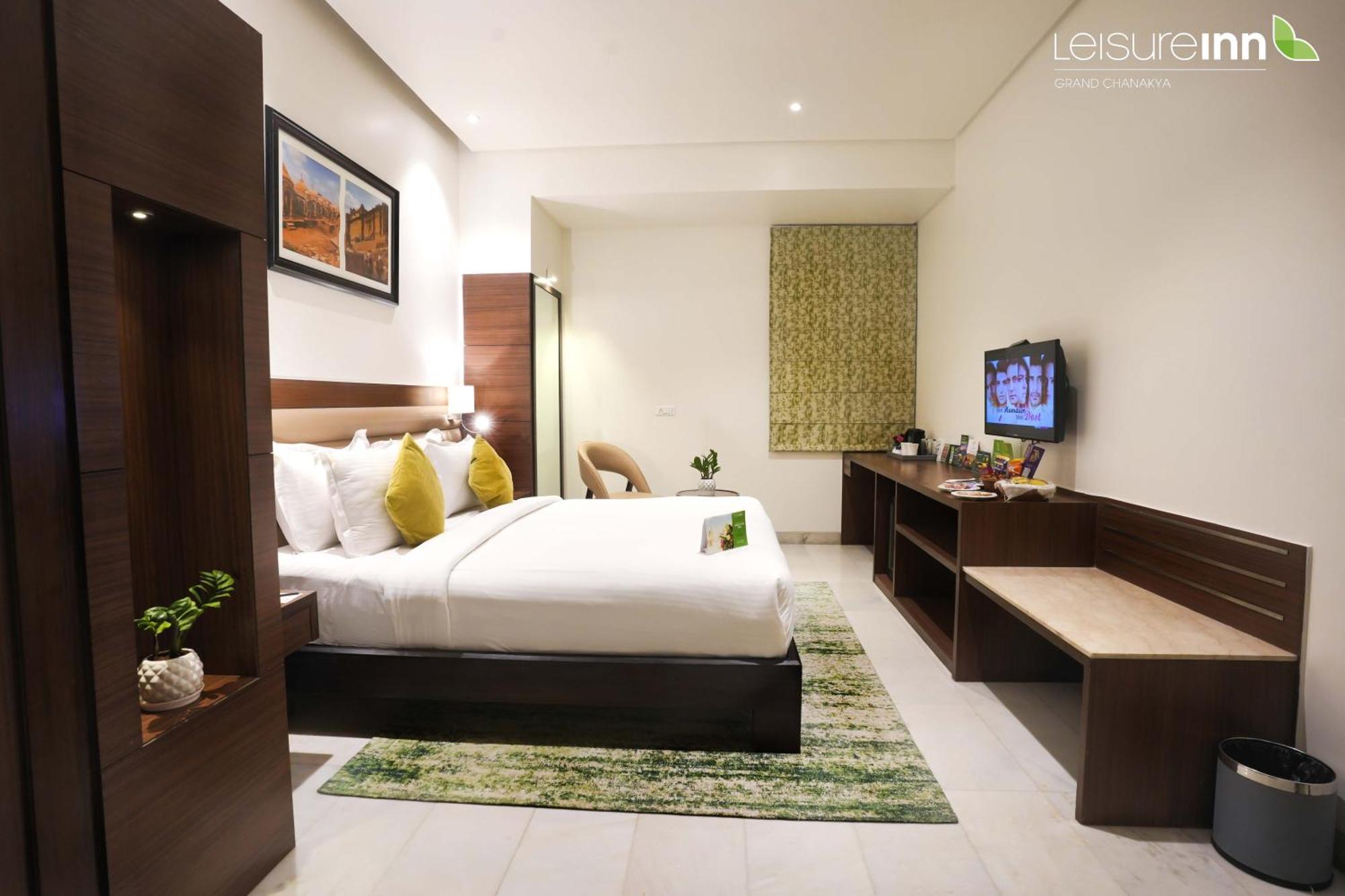 Leisure Inn Grand Chanakya Dźajpur Zewnętrze zdjęcie
